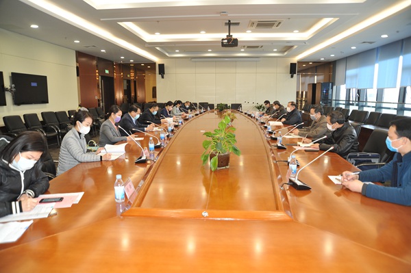 李家荣赴省民营企业商会调研 “联百会助千企”复工复产专项行动工作2_副本.jpg